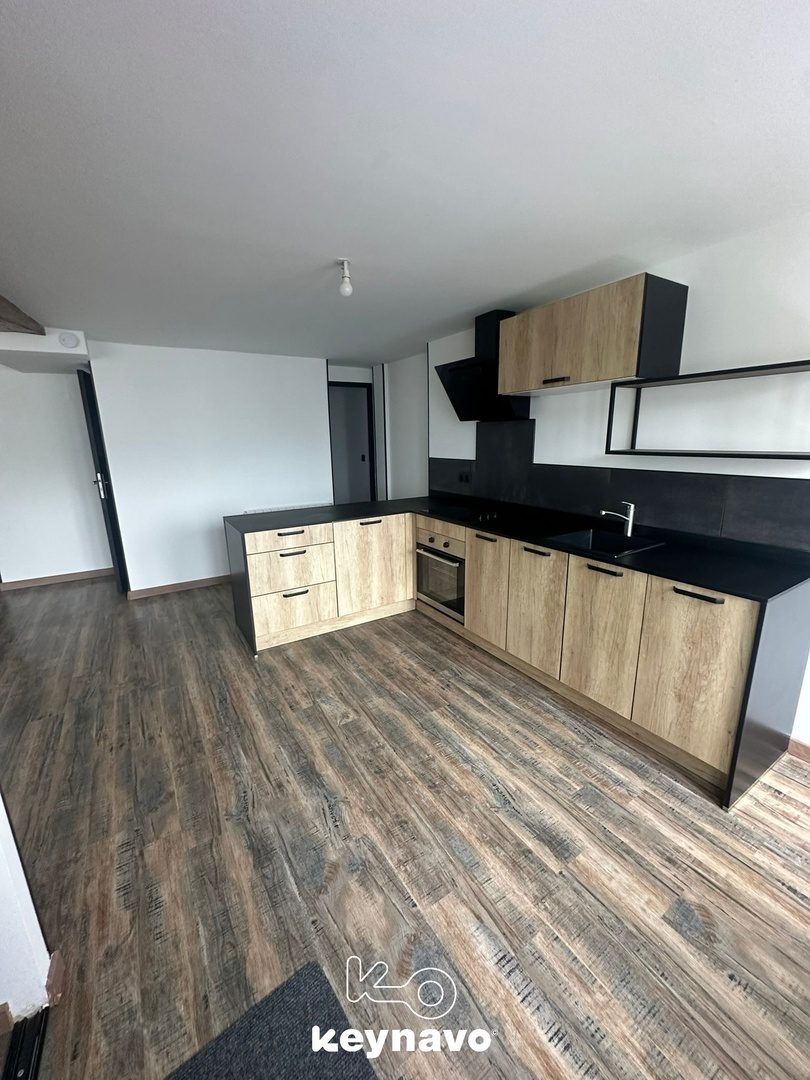 Photo 2 du logement à Laval