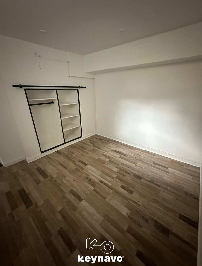 Photo 3 du logement à Laval