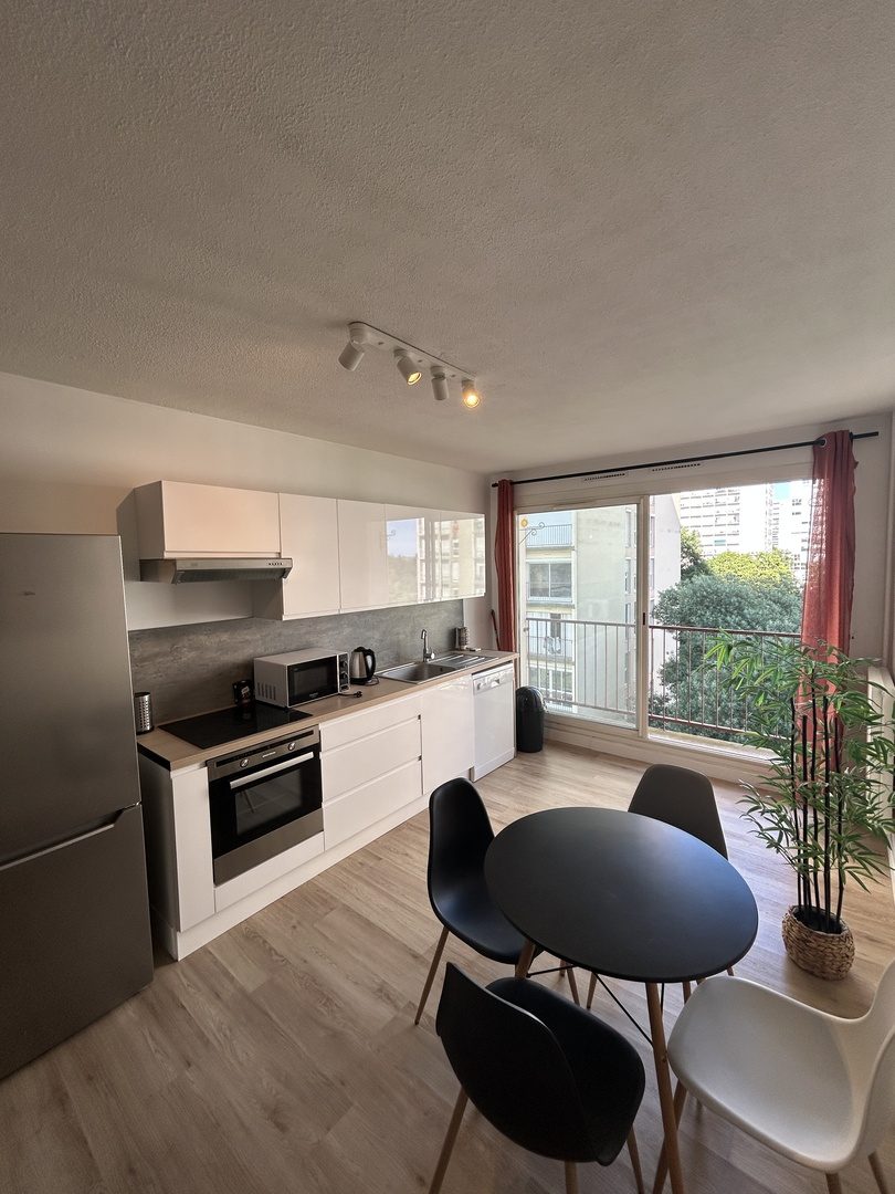 Photo 3 — Colocation · Chambre 9 m² · Rennes