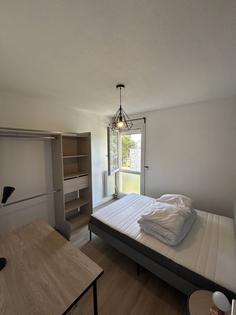 Photo 5 — Colocation · Chambre 9 m² · Rennes